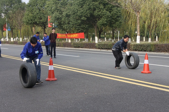 奔跑吧 兄弟！—記通鼎集團第八屆“慶元旦、共健身”冬季長跑比賽